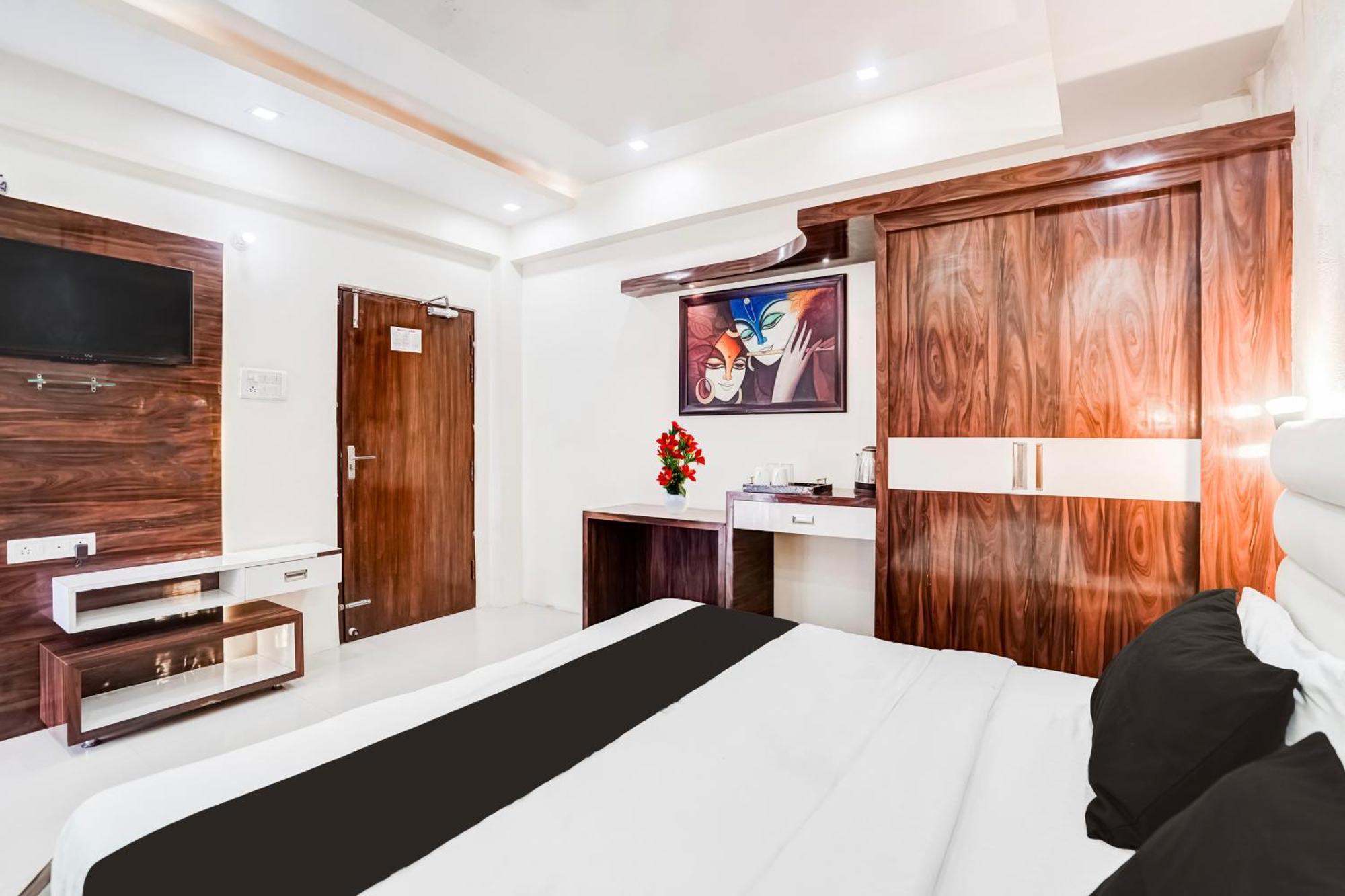 Bijnaur Super Hotel O Sgpgi מראה חיצוני תמונה